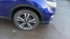 Nissan Qashqai 1.3 DiG-T 160 N-Connecta 5dr Petrol Hatchback